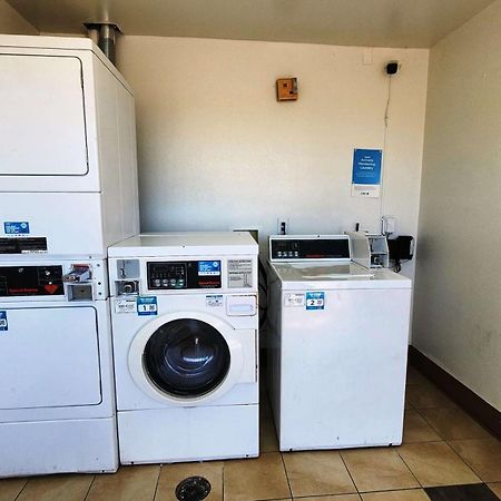 Motel 6-Webster, Tx - Houston - Nasa Lake Eksteriør bilde
