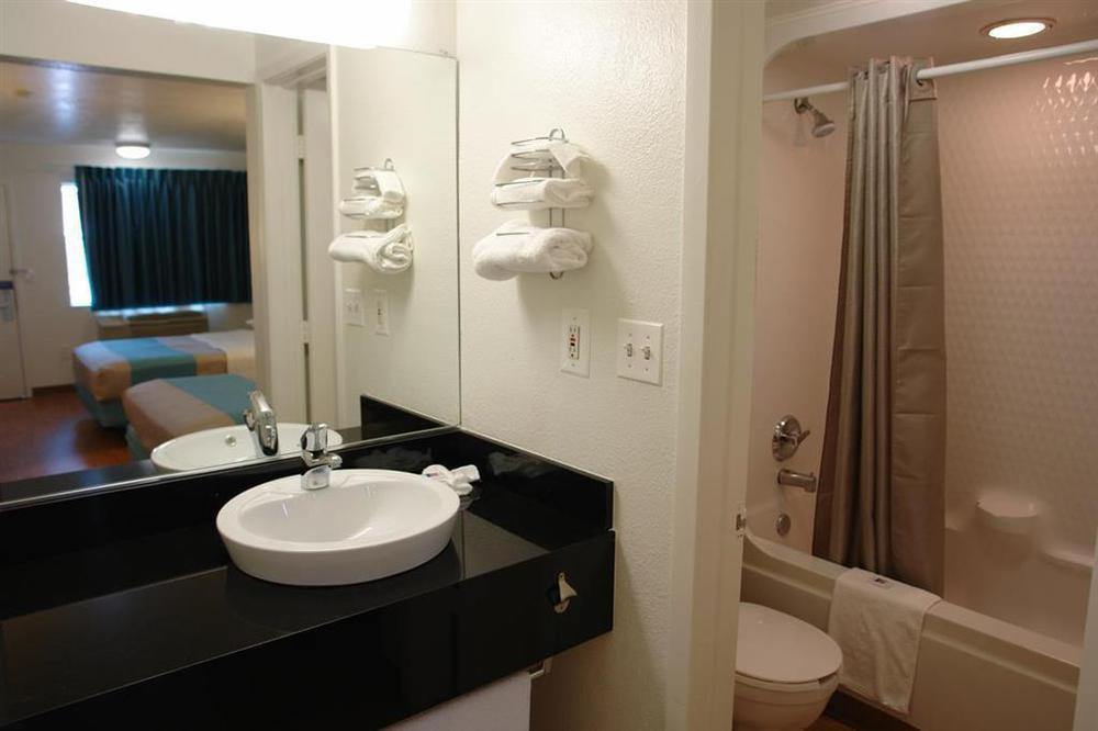 Motel 6-Webster, Tx - Houston - Nasa Lake Rom bilde